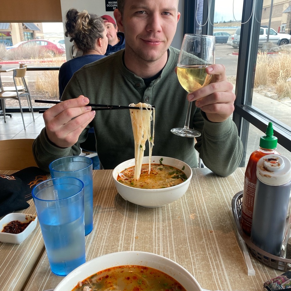 Meet your Posher, Lee